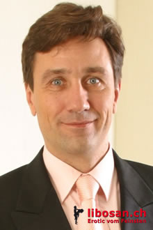 Steve Holmes Steve Holmes